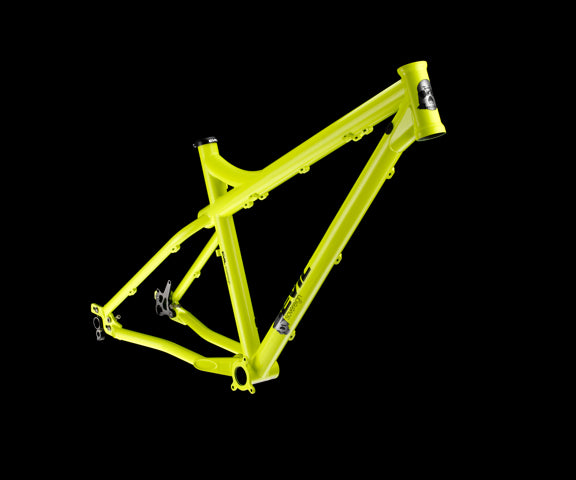 Sovereign 26"